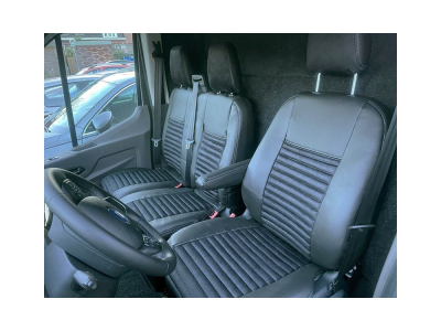 Pasvorm stoelhoezen set (stoel en duobank) Ford Transit 2014-heden - Exclusive design kunst leer met alcantara zwart Pasvorm stoelhoezen set (stoel en duobank) Ford Transit 2014-heden - Exclusive design kunst leer met alcantara zwart