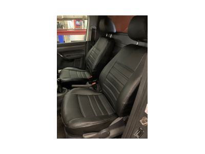 Pasvorm stoelhoezen set Volkswagen Caddy 2004-2015 - Kunstleer zwart Pasvorm stoelhoezen set Volkswagen Caddy 2004-2015 - Kunstleer zwart