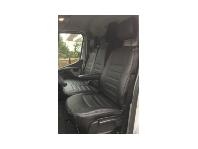 Pasvorm autostoelhoezen (3 zits) Renault Master 2010-heden / Opel Movano 2010-2021 / Nissan NV400 2010-2021 / Interstar 2022-heden (duobank met split in alleen rugleuning) - Kunstleer zwart Pasvorm autostoelhoezen (3 zits) Renault Master 2010-heden / Opel Movano 2010-2021 / Nissan NV400 2010-2021 / Interstar 2022-heden (duobank met split in alleen rugleuning) - Kunstleer zwart
