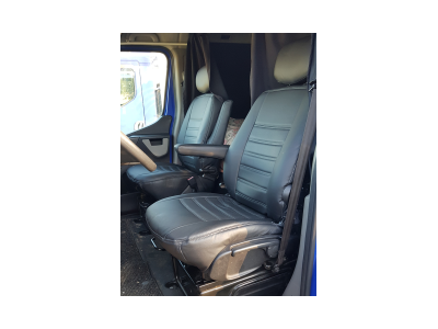 Pasvorm autostoelhoezen (2 zits) Renault Master 2010-heden / Opel Movano 2010-2021 / Nissan NV400 2010-2021 / Interstar 2022-heden - Kunstleer zwart Pasvorm autostoelhoezen (2 zits) Renault Master 2010-heden / Opel Movano 2010-2021 / Nissan NV400 2010-2021 / Interstar 2022-heden - Kunstleer zwart
