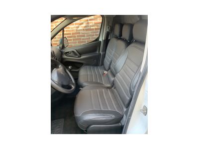 Pasvorm stoelhoezen set (stoel en duobank) Citroen Berlingo / Peugeot Partner 2008 t/m 2018 - Kunstleer zwart Pasvorm stoelhoezen set (stoel en duobank) Citroen Berlingo / Peugeot Partner 2008 t/m 2018 - Kunstleer zwart